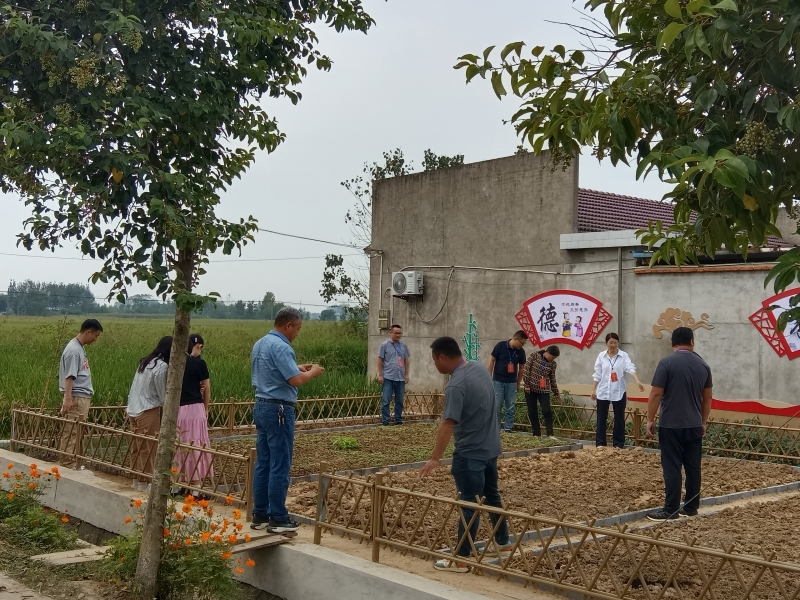 图为木厂镇开展第三季度“人大代表活动日”活动现场.jpg